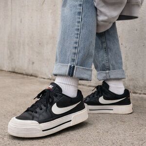 Nike Court Legacy Lift Sneakers Womens 7 Black White Platform Streetwear